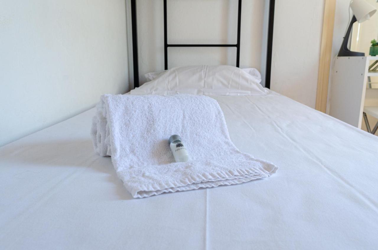 The Pocket Pillow House ฟารู ภายนอก รูปภาพ